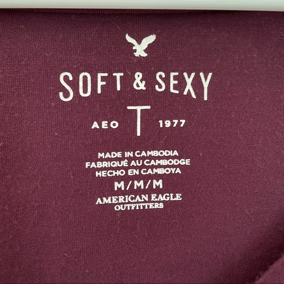 AMERICAN EAGLE Maroon Long Sleeved T-Shirt Soft & Sexy Tee Size Medium - Picture 3 of 8